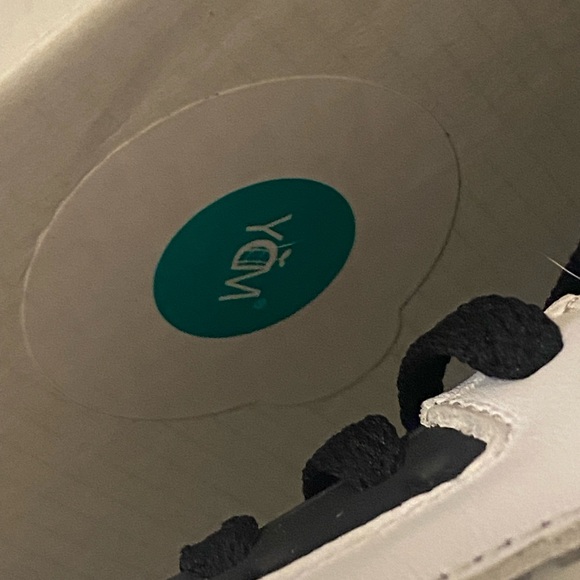 Jordan 5s - Picture 2 of 14